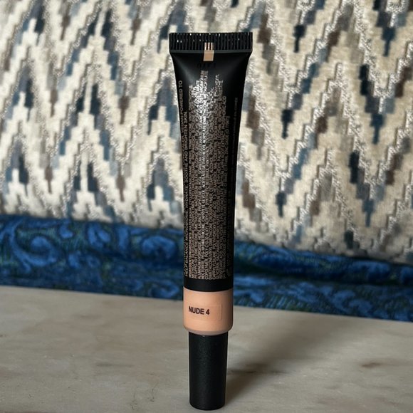 NUDE 4 - NUDEFIX CREAM CONCEALER - Picture 2 of 6